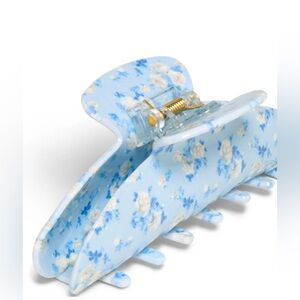 NWT Goody x LoveShackFancy Large Claw Clip - Everblooming Rosettes
